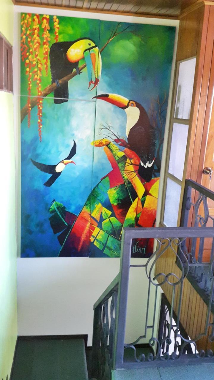 Vida Tropical Bed and Breakfast Alajuela Esterno foto